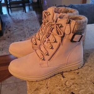 Women's Light Pink Ankle Boots